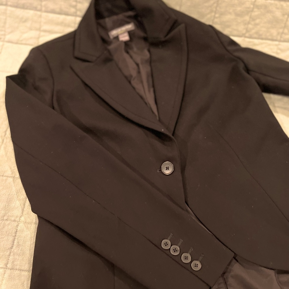 A Pea in the Pod Black Maternity Blazer S